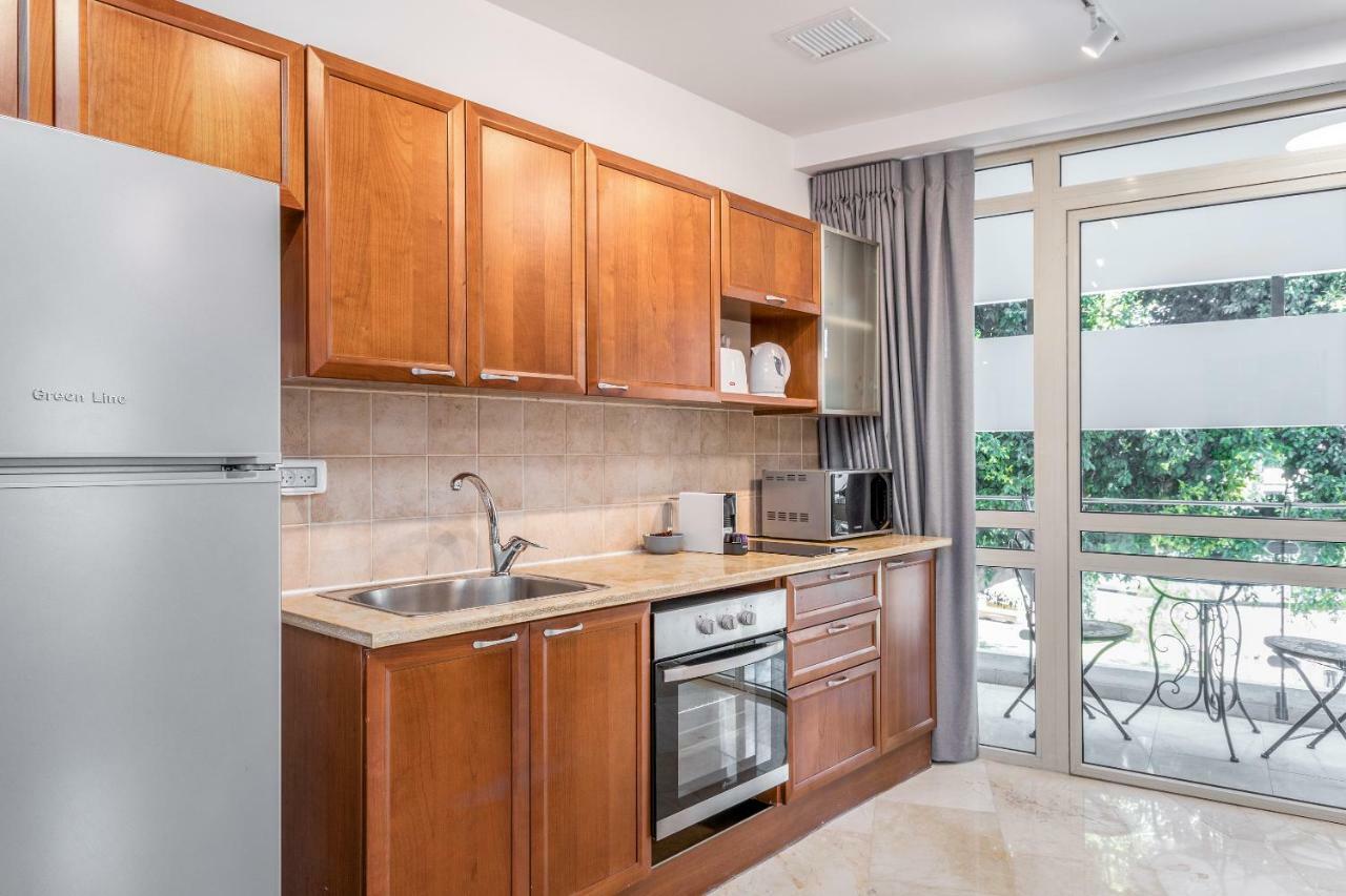 Dizengoff Square Superb 1 Bedroom With Balcony Tel Aviv Eksteriør billede